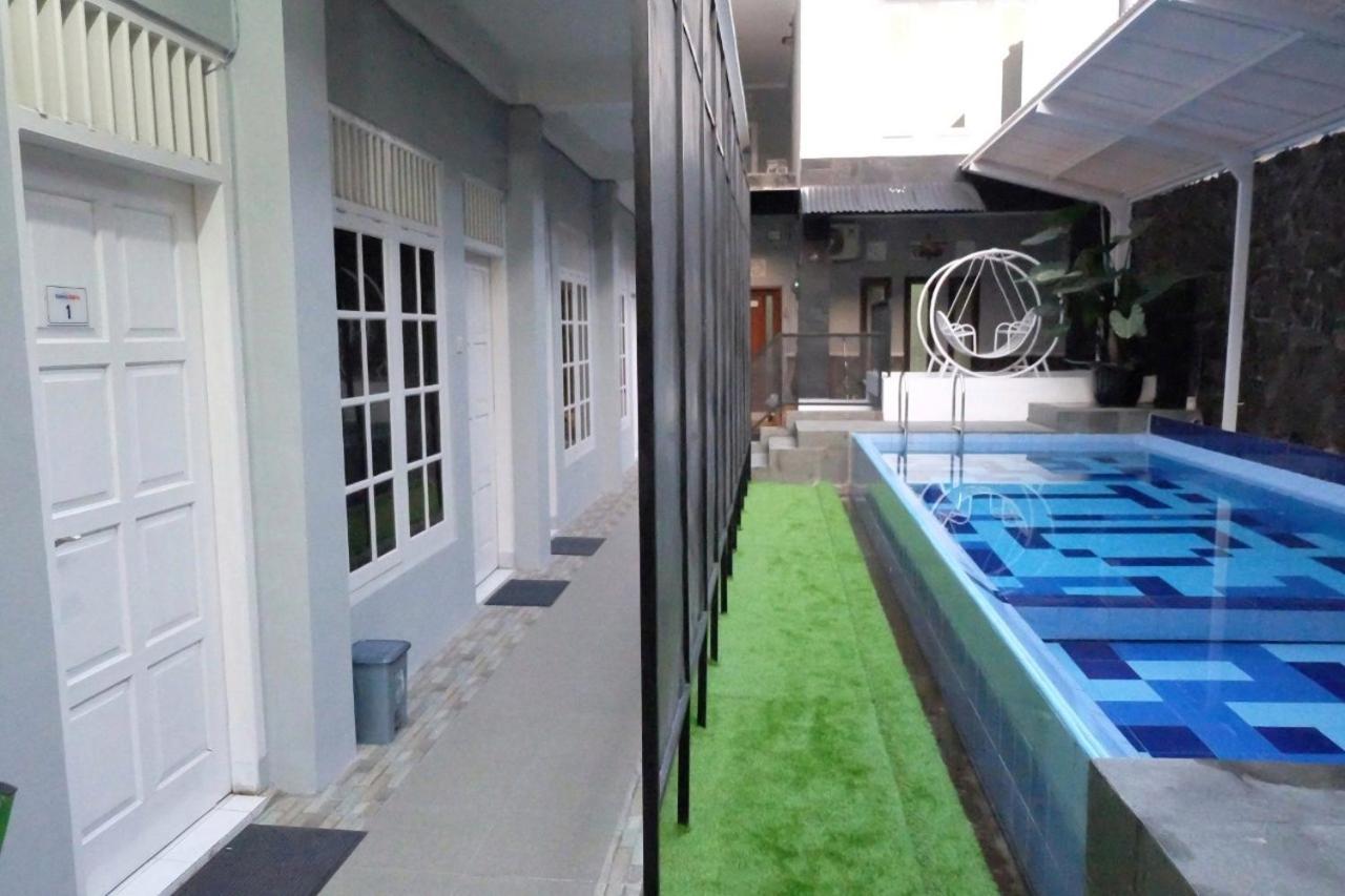 Tamadara Guesthouse Jogja Maguwo Exterior foto